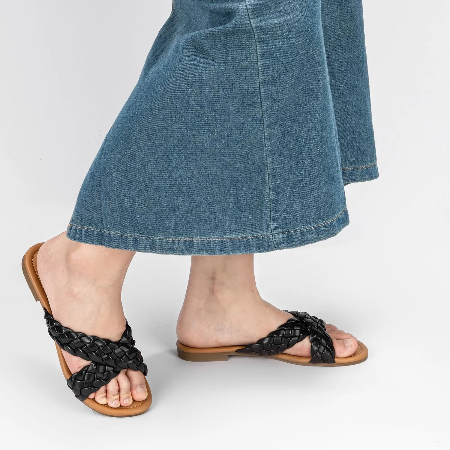 ATHMILE Women's Flat Sandals Crossover Braided Sandals for Women Fashion Round Open Toe Slip On Slide for Dressy Summer