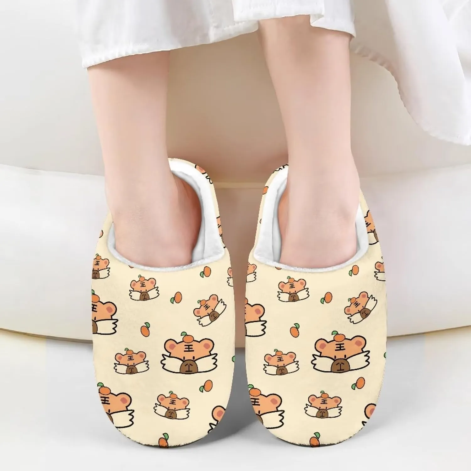 Children's Plush Slippers Cozy Plush Slip-on House Shoes with Memory Foam Warm Winter Kids Non-Slip Indoor Slipper