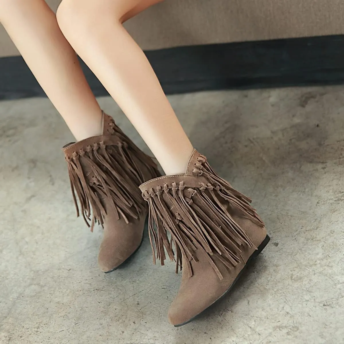 Ciuyurra Classic Fringe Moccasin Boots Ankle High Women Low Heel