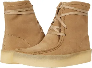 Clarks Women's Wallabee Cup Hi Boot Light Tan Suede 6