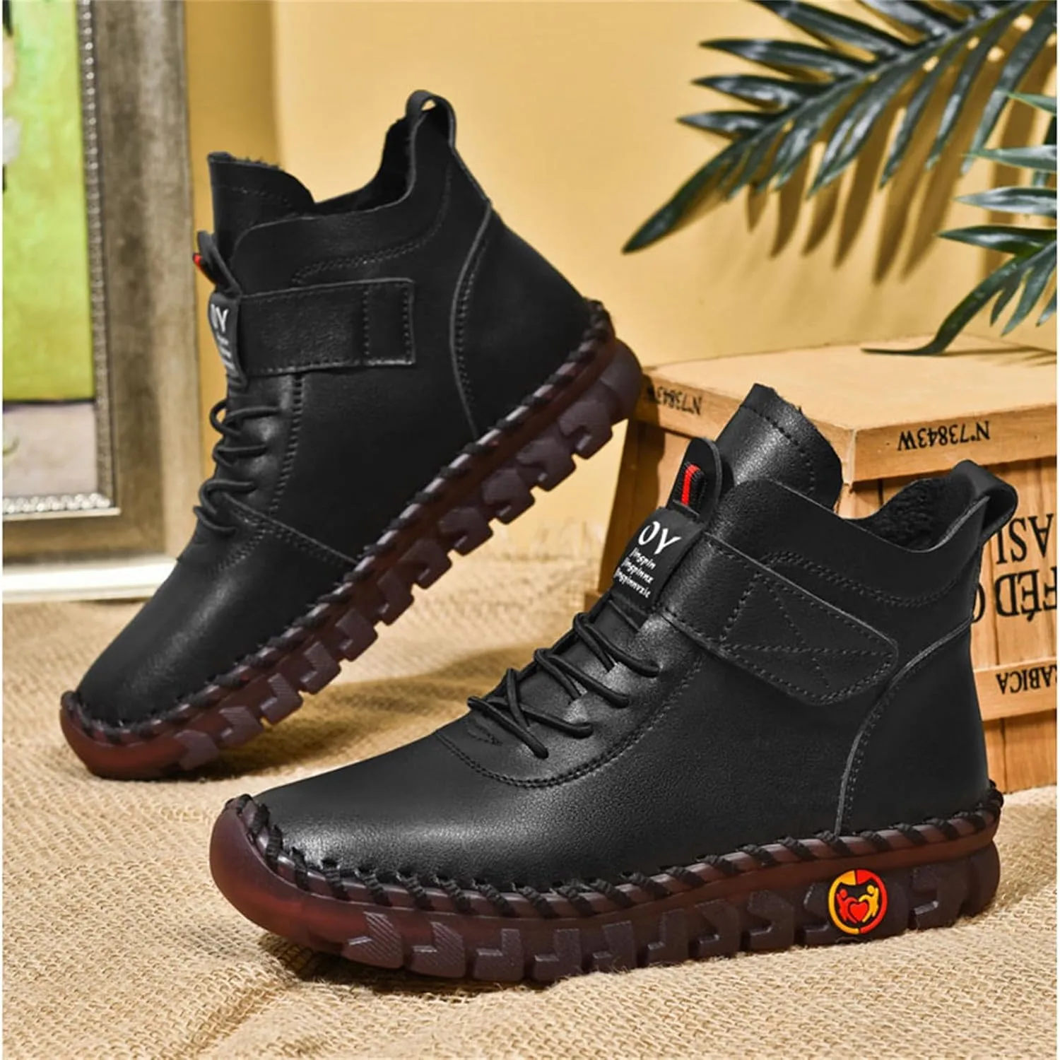 FAIRSOMA Women's Leather High Top Flat Sneakers with Adjustable Strap,Fashion Lightweight Lace Up Loafers Casual Warm Platform Ankle Boot Shoes Comfort Non-Slip Walking Shoes Soft Bottom Mom Shoes​