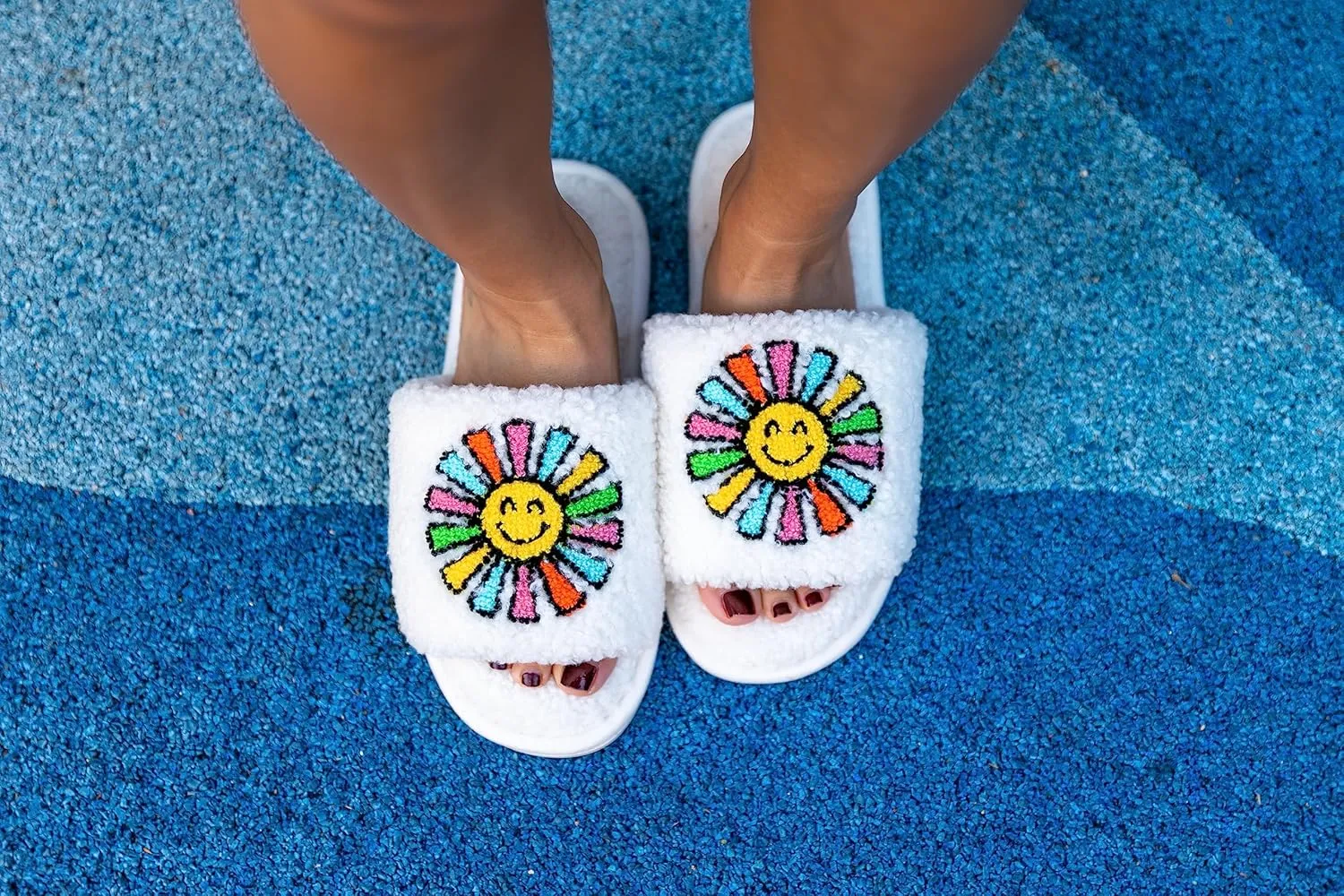 Living Royal Slide Slippers, Novelty Cozy Non-Slip Rubber Sole, Soft 100% Polyester, Funny Fuzzy Design