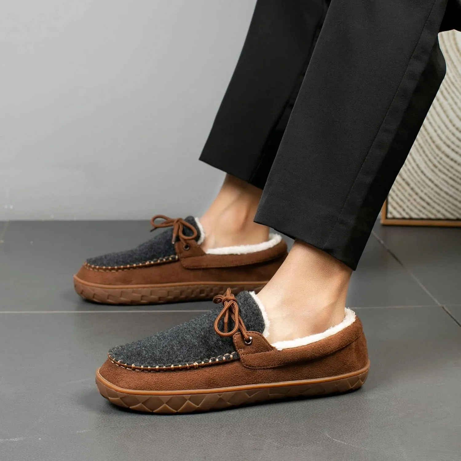 Mens Moccasin Slippers Memory Foam Suede House Slippers for Men with Soft Fleece Lining Anti-Skid Sole Indoor Outdoor House Shoes