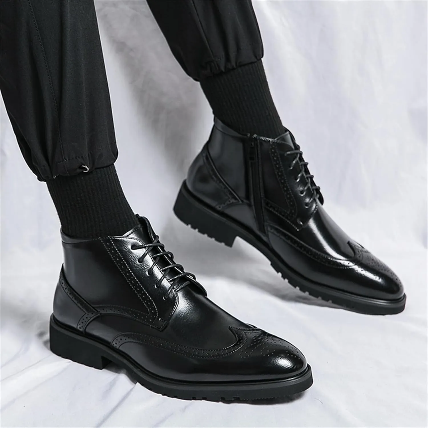 Men's Multicolour Leather High-Top Wingtip Dress Oxfords Shoes Retro Lace Up Brogue Formal Shoes for Business Leisure Dance Performance Parties