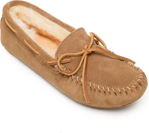 Minnetonka Women's Sheepskin Soft Leather Sole Leather Sole Moccasin, Tan 7 W