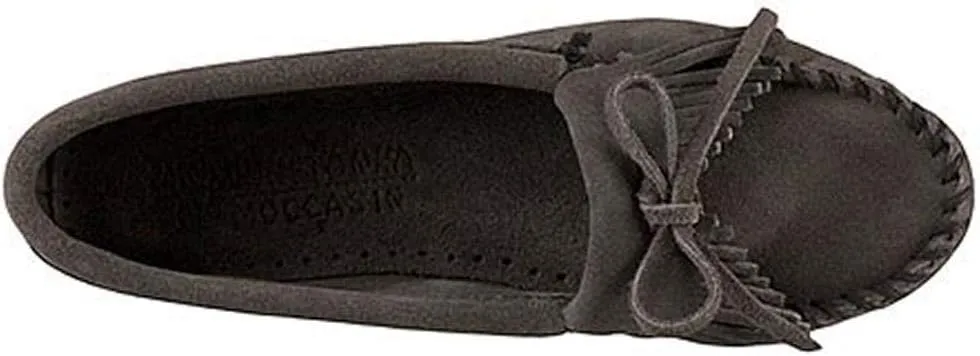 Minnetonka Women's Thunderbird Soft Leather Sole Moccasin