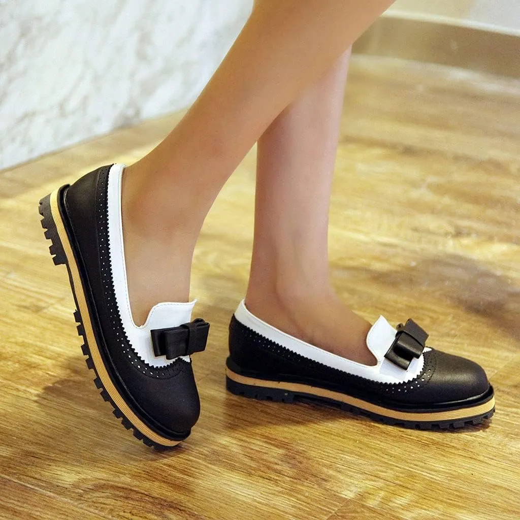 MIOKE Women's Flat Bow Slip On Oxford Shoes Two Tone Wingtip Perforated Low Heels School Oxfords Brogues