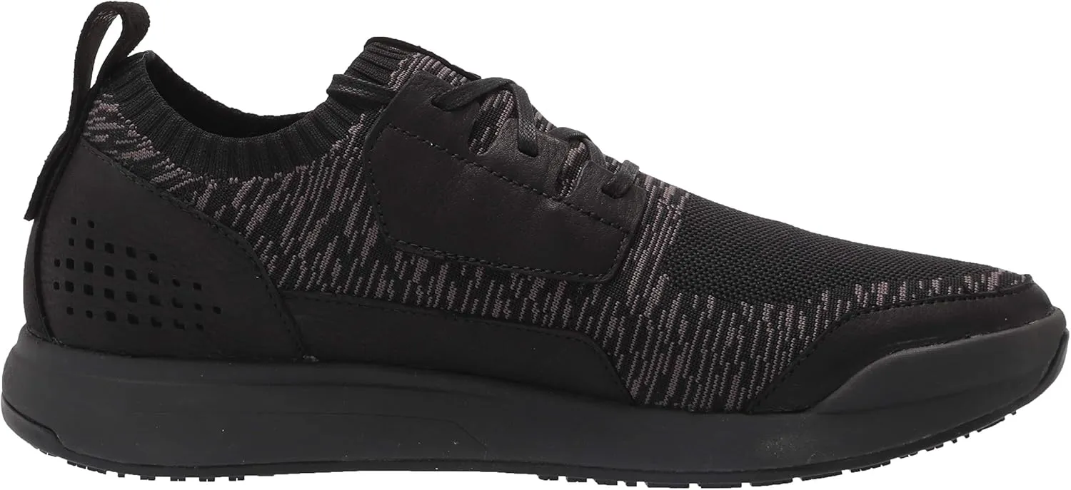 MOZO Men's Non Slip City Runner Running Shoe