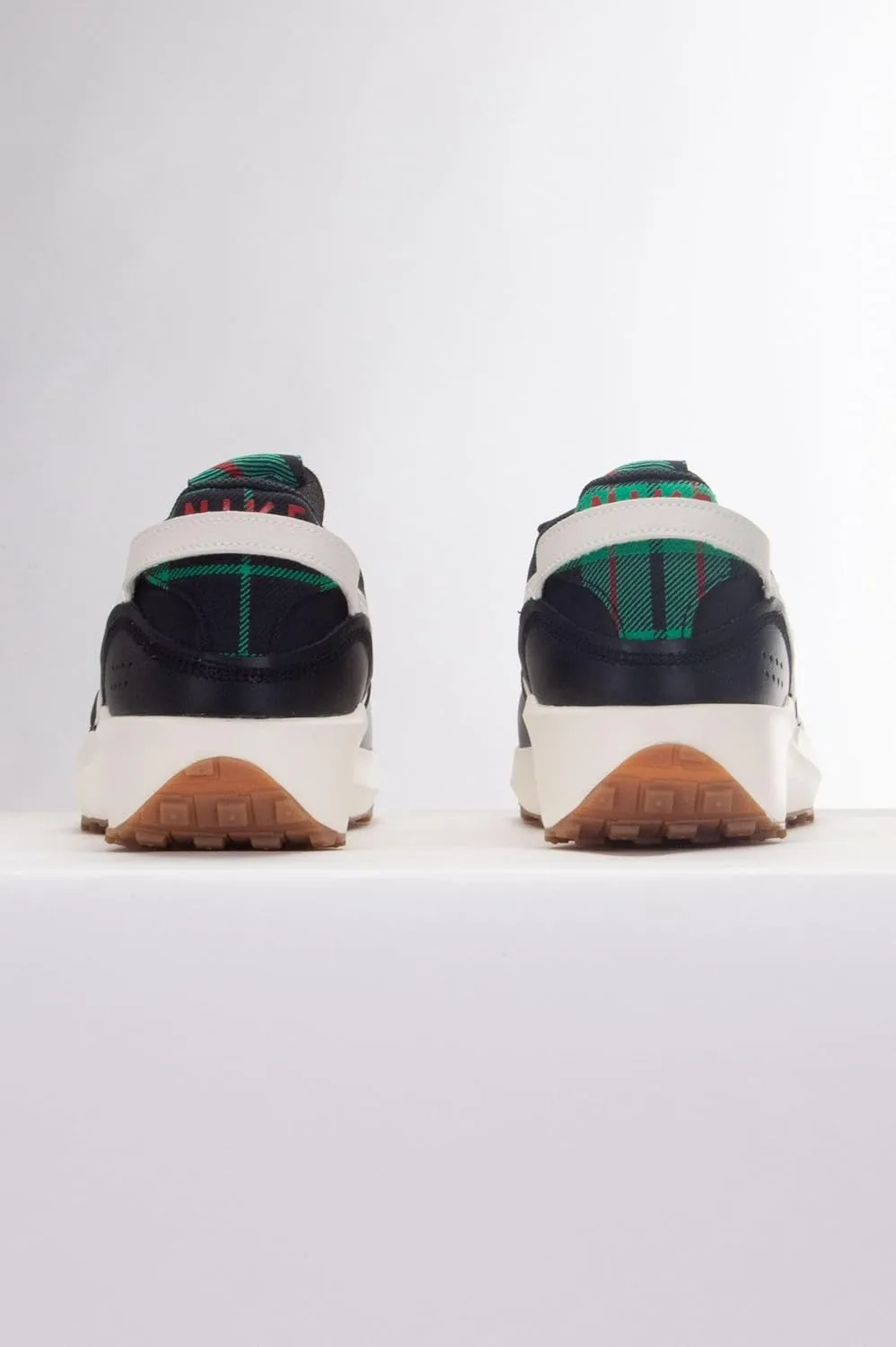 Nike Men's Sneaker