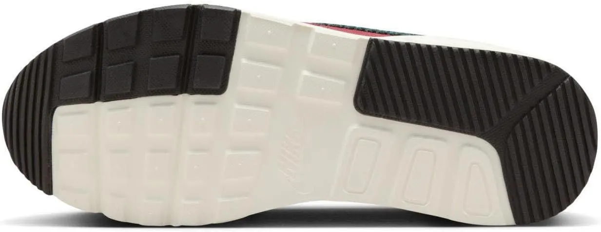 NIKE Women's Sneaker Low