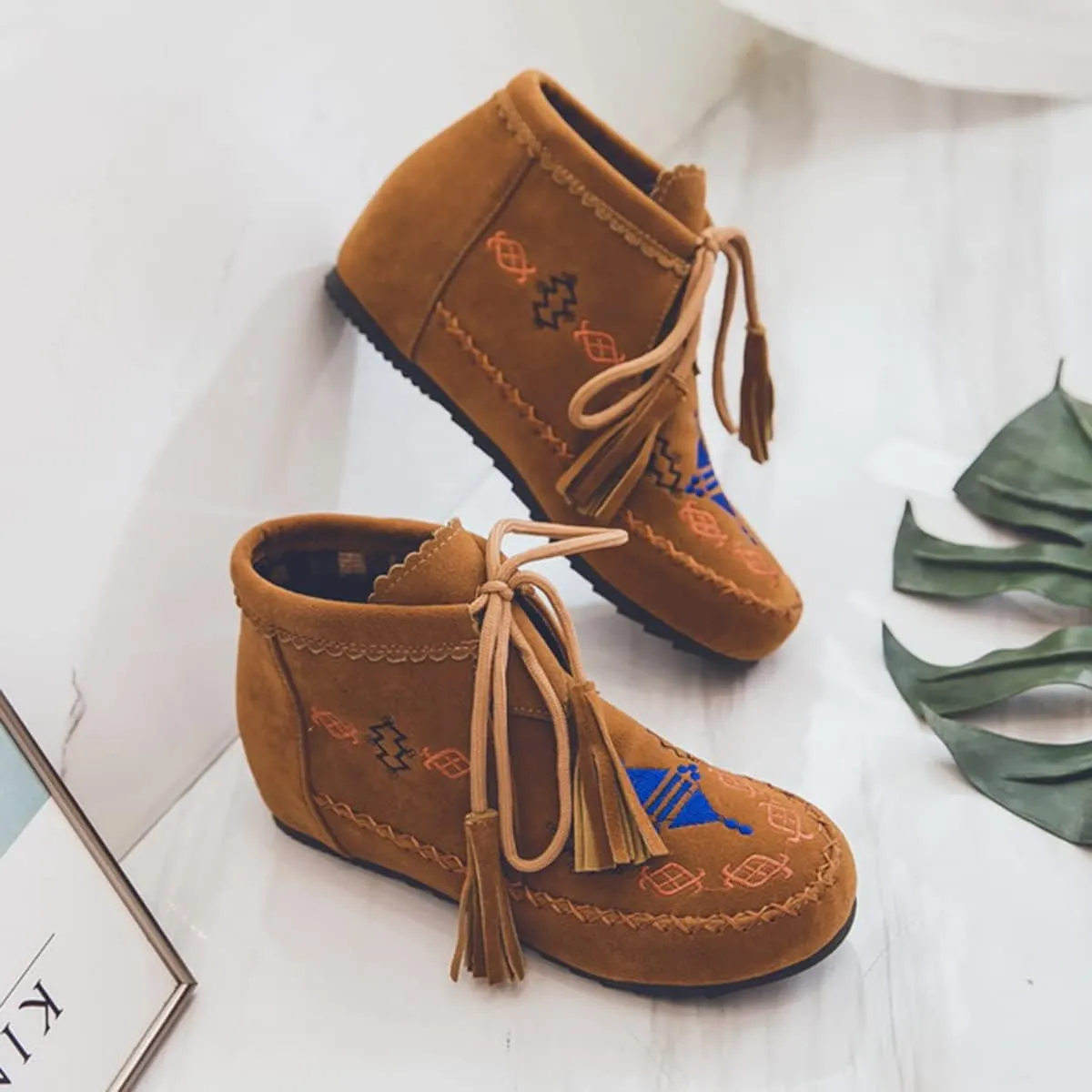 Roimaash Classic Moccasin Slipper Bootie Flats Embroidery Fringe Boots