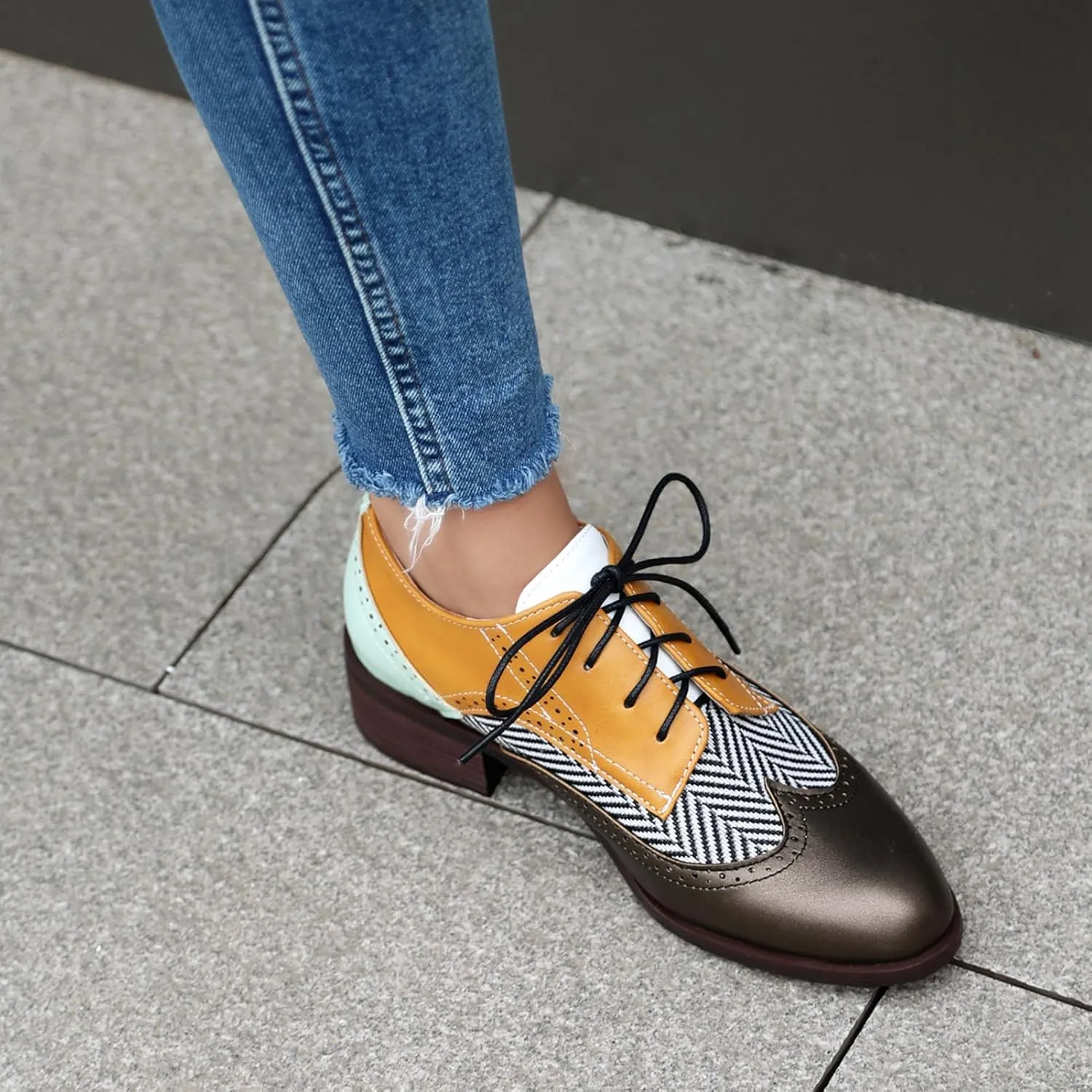 Roimaash Leisure Oxford Shoes Women Two Tone Wingtip Brogue Shoes