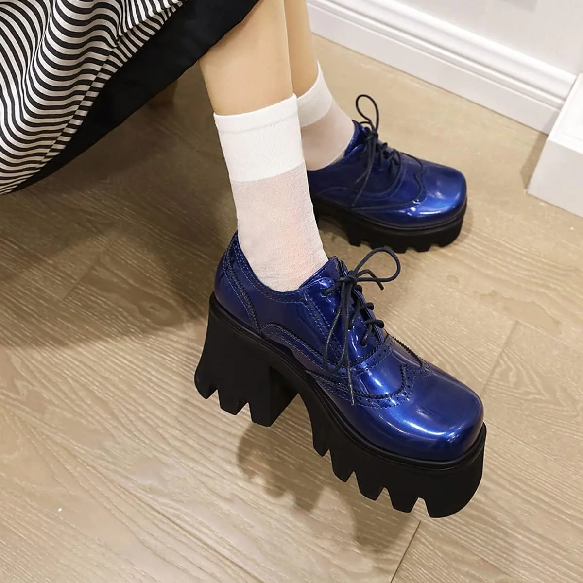 SHEMEE Women's Chunky Platform Patent Leather Oxfords Pumps Vintage Wingtip Lace Up Block High Heel Square Toe Gothic Brogue Shoes