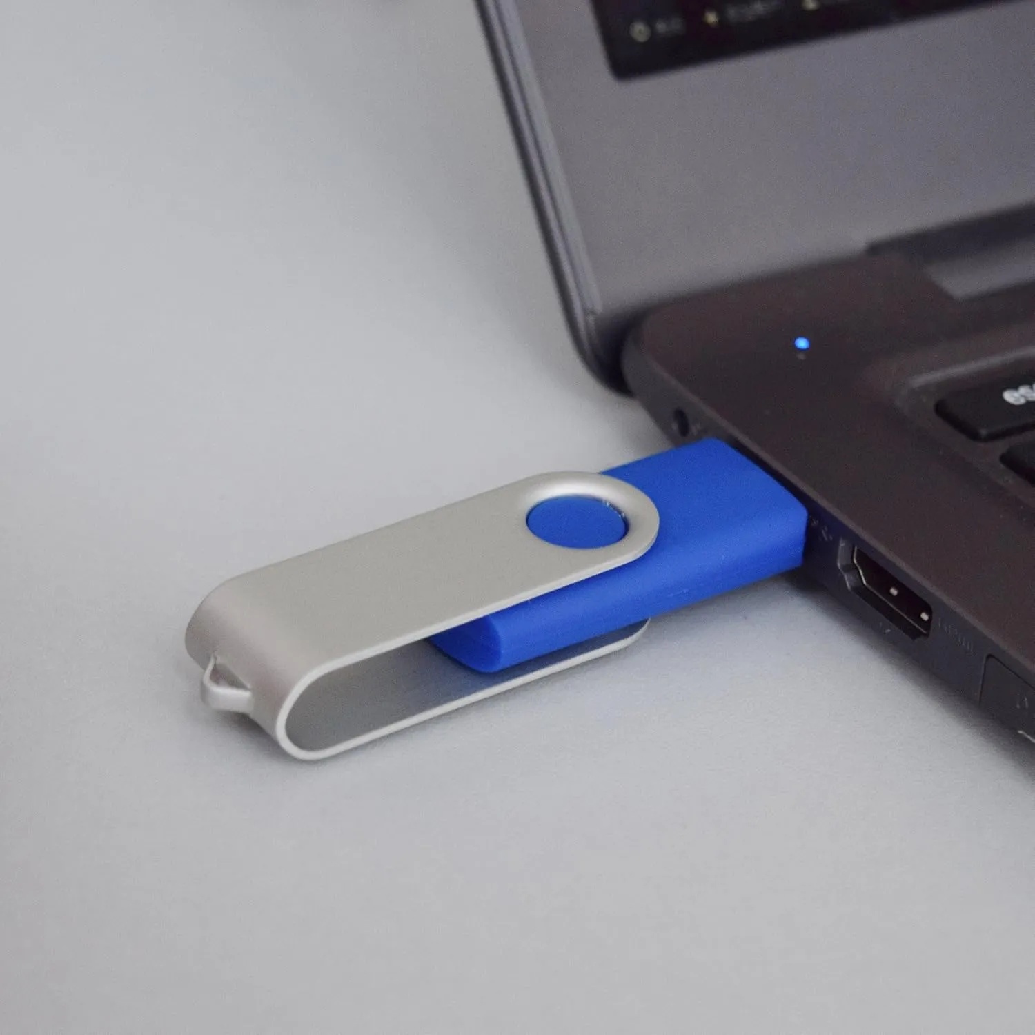 VICFüN 10pcs 8GB USB Flash Drive 8G Blue Color USB 2.0 Flash Memory Stick Foldable Thumb Stick